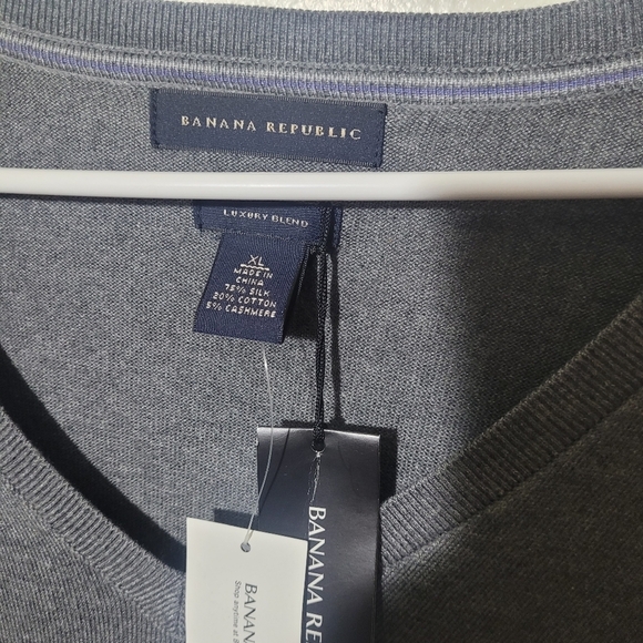NWT Banana Republic Silk Cashmere Blend Sweater XL - Picture 4 of 4